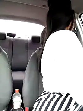 keilymadam online show from 28, 1, 2025