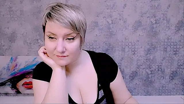 Djullia online show from 22, 2, 2025