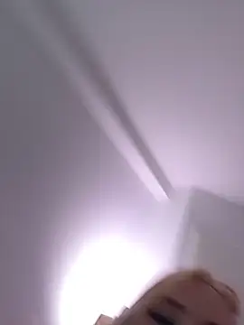 AnjaAmelia online show from 22, 12, 2024