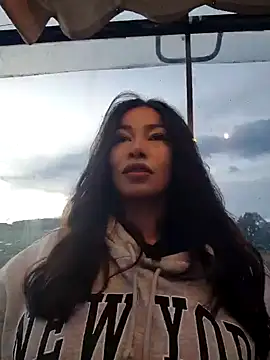 CelesteBreedlove online show from 18, 12, 2024