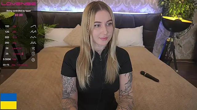 Snapshot of ArolinaNight chatting on 14, 12, 2024 ArolinaNight online show from 14, 12, 2024