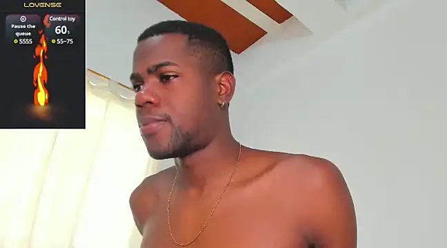 Snapshot of santi_brown chatting on 19, 3, 2025 santi brown online show from 19, 3, 2025