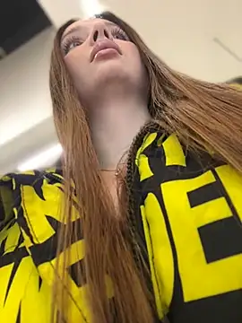 KrisMagnoly online show from 3, 3, 2026