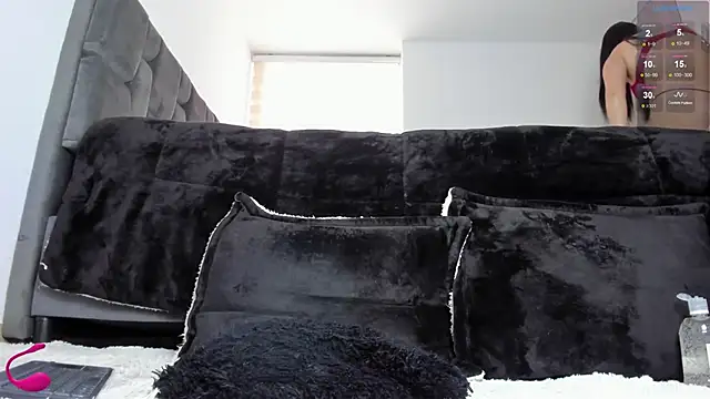 Snapshot of nathasha_ht2021 chatting on 5, 3, 2025 nathasha ht2021 online show from 5, 3, 2025