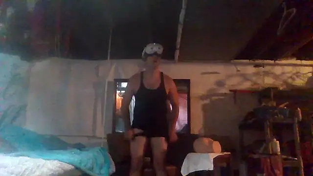 Snapshot of cum4calvin chatting on 23, 9, 2025 cum4calvin online show from 23, 9, 2025