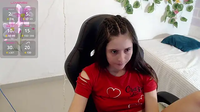 tania sweet   online show from 14, 12, 2024