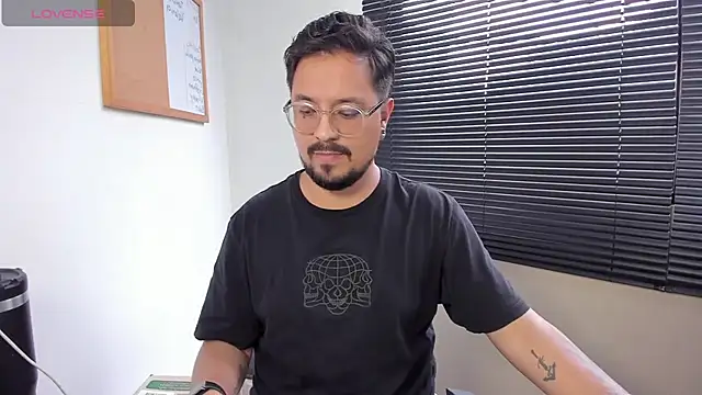 DaviidEvans  online show from 21, 12, 2024