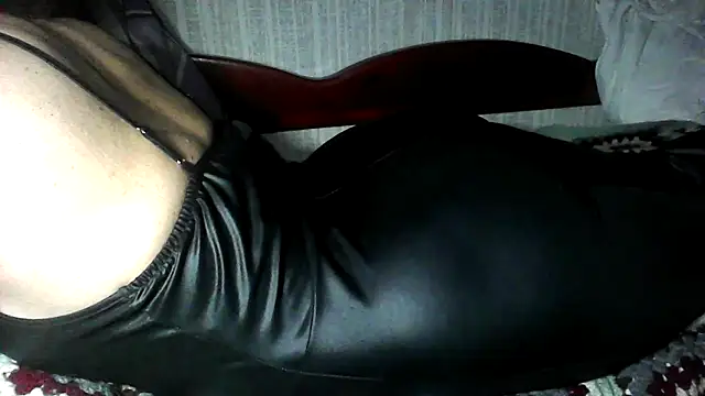 Alma Evelynne online show from 15, 12, 2025