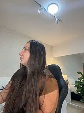 Snapshot of ava_blue chatting on 7, 6, 2026 ava blue online show from 7, 6, 2026