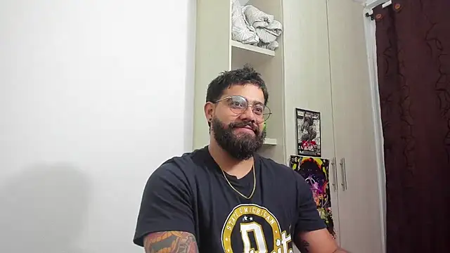 Snapshot of _Coddygold_ chatting on 18, 4, 2026 Coddygold online show from 18, 4, 2026