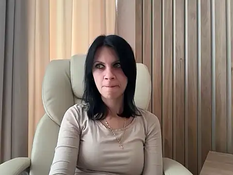 InjaAtHome online show from 8, 10, 2025