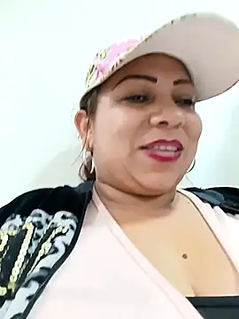 Alyona21 online show from 10, 2, 2025