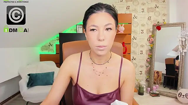 EmillyTaylor online show from 29, 5, 2026