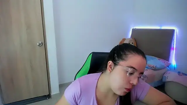  alicia z online show from 19, 3, 2025