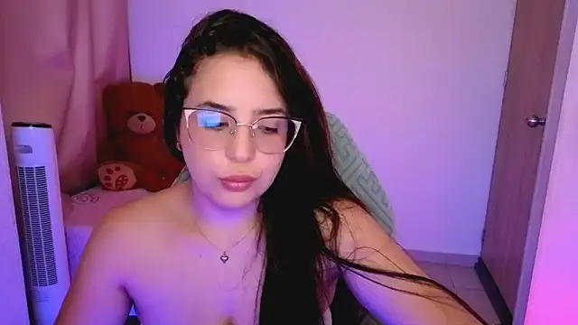  alicia z online show from 20, 4, 2026