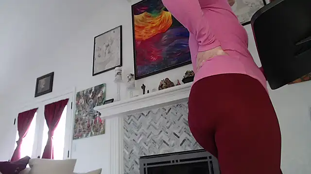 AuroraWillows online show from 17, 2, 2025