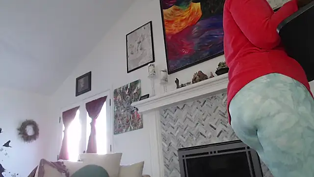 AuroraWillows online show from 10, 3, 2025