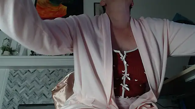 AuroraWillows online show from 6, 4, 2026