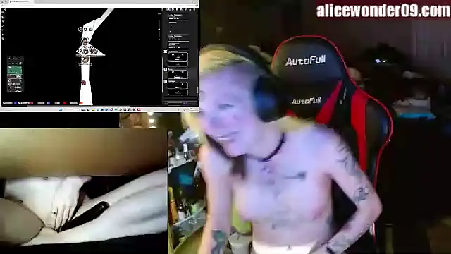 alicewonder09 online show from 5, 1, 2025