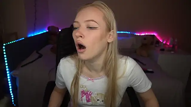 AmandaFiree online show from 14, 11, 2025