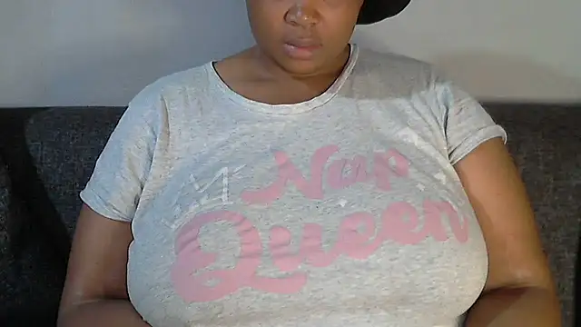 Sexy-queen99xx online show from 28, 10, 2025