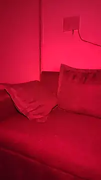 ZaraHoney online show from 21, 9, 2025