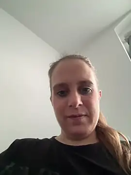 Snapshot of LadyChantale chatting on 10, 6, 2026 LadyChantale online show from 10, 6, 2026