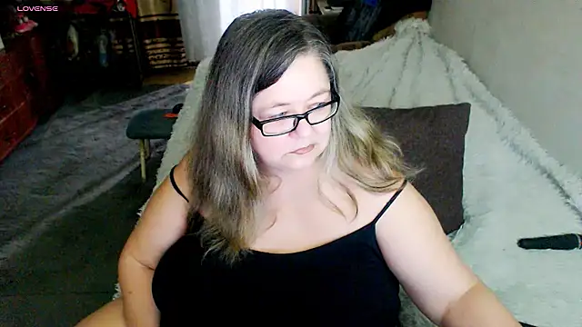 Snapshot of sex2 chatting on 7, 6, 2026 sex2 online show from 7, 6, 2026
