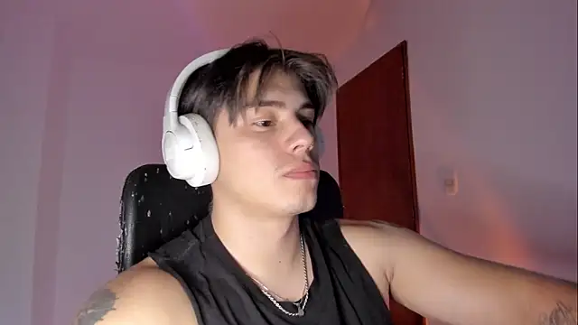 Giordano Russo online show from 1, 2, 2026