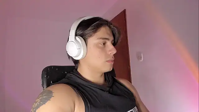 Giordano Russo online show from 6, 4, 2026