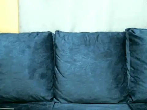 Snapshot of reezly chatting on 1, 12, 2024 reezly online show from 1, 12, 2024