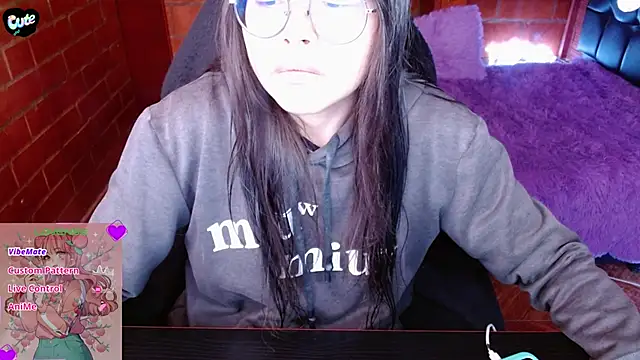 MidoriQuiinn online show from 10, 4, 2026