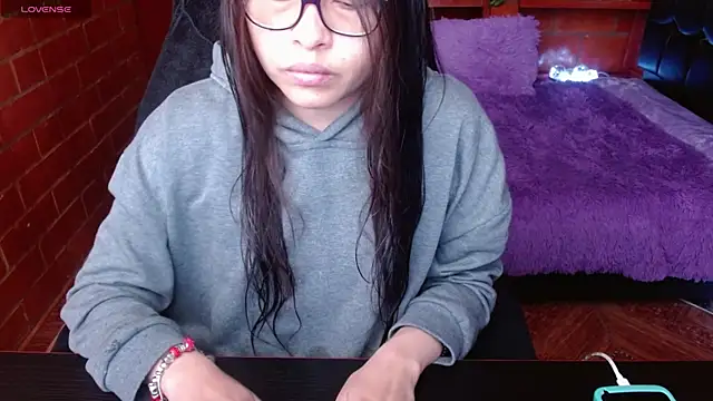 MidoriQuiinn online show from 22, 7, 2026