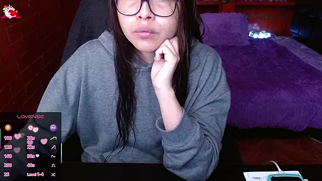 MidoriQuiinn online show from 23, 7, 2026