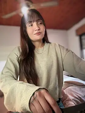 Snapshot of LunaXuan chatting on 21, 6, 2026 LunaXuan online show from 21, 6, 2026