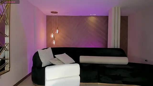 Snapshot of NiaHolland chatting on 9, 2, 2026 NiaHolland online show from 9, 2, 2026