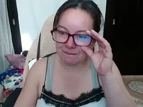 Sonialorens  online show from 11, 12, 2024