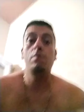 Snapshot of starplss chatting on 1, 11, 2025 starplss online show from 1, 11, 2025