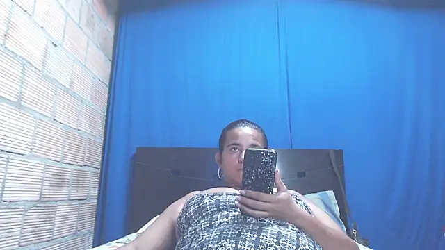 isabella dirty69 online show from 2, 3, 2025