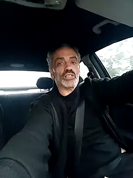 Snapshot of Gumatos chatting on 15, 4, 2026 Gumatos online show from 15, 4, 2026