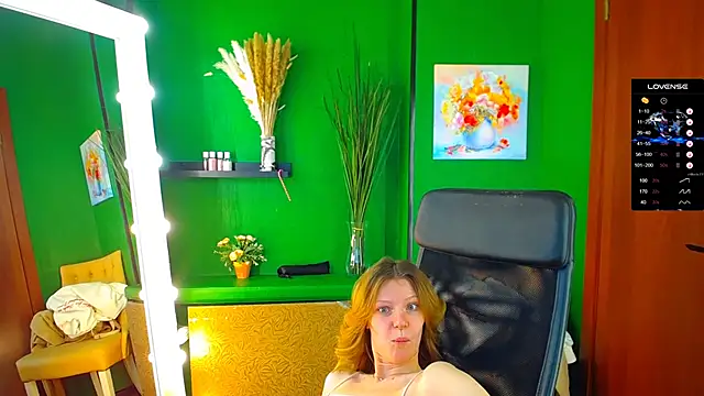 MaryHiggins online show from 13, 1, 2025