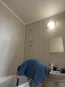 MaryHiggins online show from 5, 4, 2026