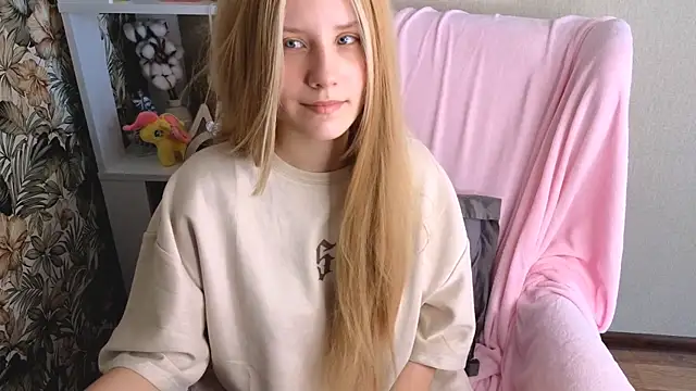 Snapshot of sarakaell chatting on 16, 7, 2026 sarakaell online show from 16, 7, 2026