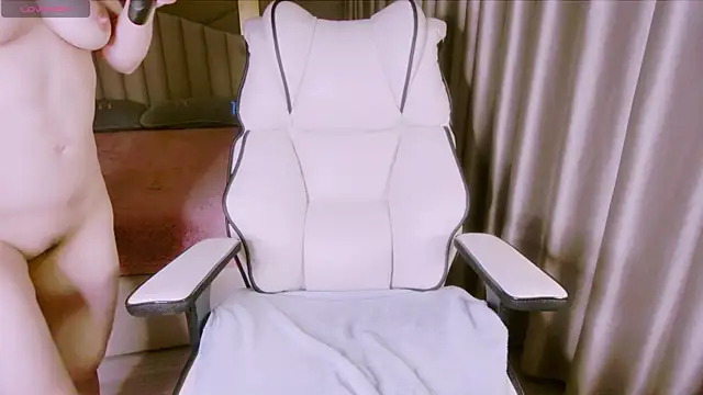 Girl  Funny online show from 21, 2, 2025