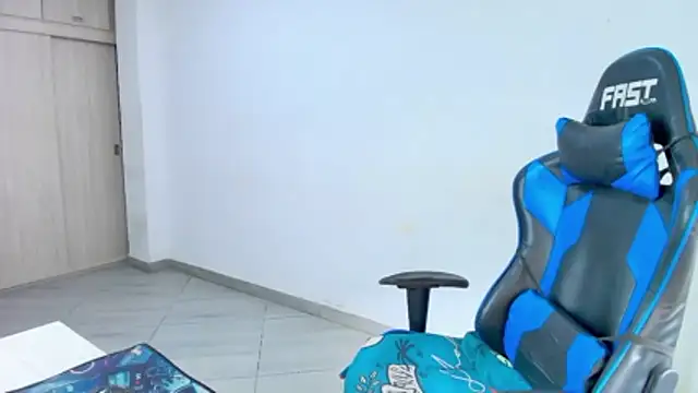 sophiax-x online show from 19, 2, 2026