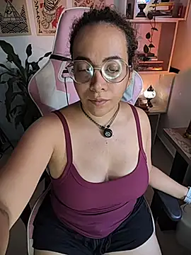 Snapshot of Emma_Wish chatting on 27, 6, 2026 Emma Wish online show from 27, 6, 2026