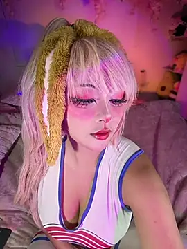 seraphine23 online show from 14, 6, 2026