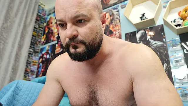 Muscle Bear online show from 4, 11, 2025