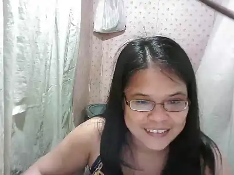 Snapshot of abiemayhottiey chatting on 17, 10, 2025 abiemayhottiey online show from 17, 10, 2025