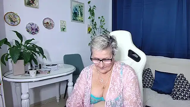 Selenna57 online show from 20, 12, 2025